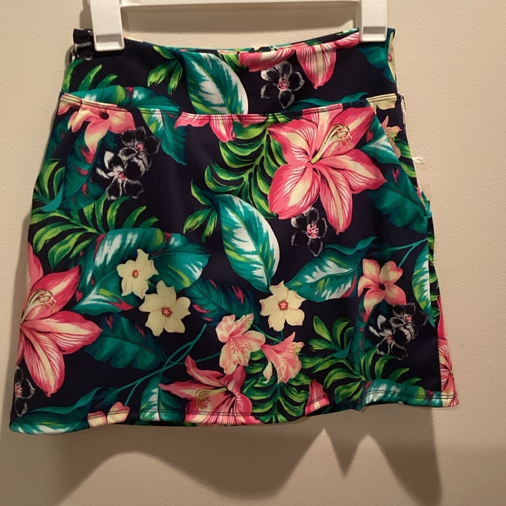 NWT Tommy Bahama Xsm Print Women's Skort